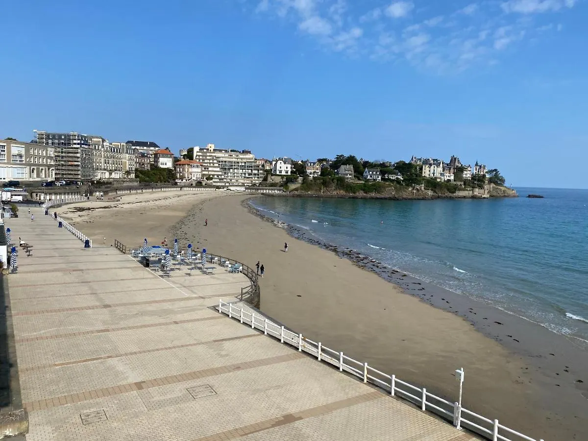 Les Saules Apartment Dinard